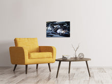 Laden Sie das Bild in den Galerie-Viewer, Leinwandbild Glänzender Motor