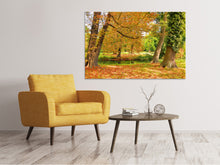 Laden Sie das Bild in den Galerie-Viewer, Leinwandbild Mitten unter Herbstbäumen