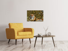 Laden Sie das Bild in den Galerie-Viewer, Leinwandbild Stolzer Tiger