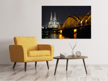 Laden Sie das Bild in den Galerie-Viewer, Leinwandbild Nachts in Köln