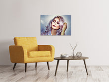 Laden Sie das Bild in den Galerie-Viewer, Leinwandbild Die Exotin