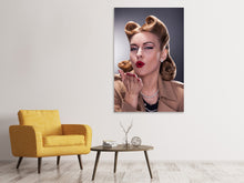Laden Sie das Bild in den Galerie-Viewer, Leinwandbild Pin Up Kuss
