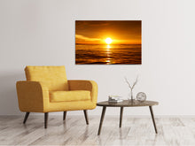 Laden Sie das Bild in den Galerie-Viewer, Leinwandbild Glühender Sonnenuntergang am Wasser