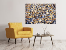 Laden Sie das Bild in den Galerie-Viewer, Leinwandbild Strandsteine