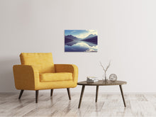 Laden Sie das Bild in den Galerie-Viewer, Leinwandbild Bergspiegelung