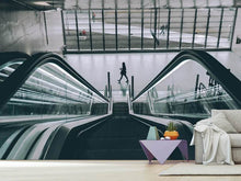 Laden Sie das Bild in den Galerie-Viewer, Fototapete Am Flughafen