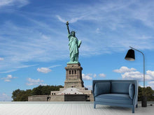 Laden Sie das Bild in den Galerie-Viewer, Fototapete Blick auf die Freiheitsstatue