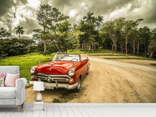 Laden Sie das Bild in den Galerie-Viewer, Fototapete Ein Oldtimer in Kuba