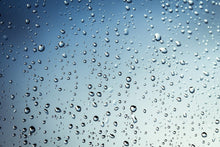 Laden Sie das Bild in den Galerie-Viewer, Fototapete Ein Wand aus Regen