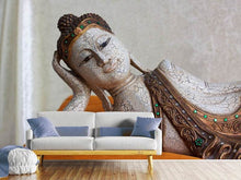 Laden Sie das Bild in den Galerie-Viewer, Fototapete Eine Buddha Skulptur