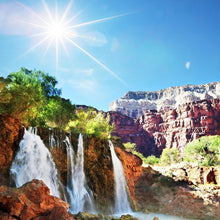 Laden Sie das Bild in den Galerie-Viewer, Fototapete Fantastischer Wasserfall