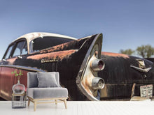 Laden Sie das Bild in den Galerie-Viewer, Fototapete Farbenfroher Oldtimer