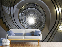 Laden Sie das Bild in den Galerie-Viewer, Fototapete Hohe Wendeltreppe
