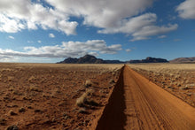 Laden Sie das Bild in den Galerie-Viewer, Fototapete In Namibia
