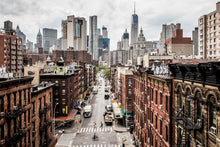 Laden Sie das Bild in den Galerie-Viewer, Fototapete Irgendwo in Manhattan