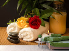 Laden Sie das Bild in den Galerie-Viewer, Fototapete Jetzt ist Zeit für Wellness
