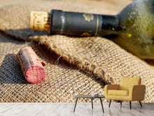 Laden Sie das Bild in den Galerie-Viewer, Fototapete Korken vom Rotwein