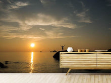 Laden Sie das Bild in den Galerie-Viewer, Fototapete Liebe den Sonnenuntergang am Meer