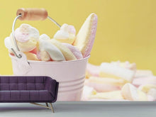 Laden Sie das Bild in den Galerie-Viewer, Fototapete Marshmallow im Eimer