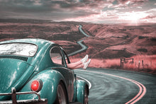 Laden Sie das Bild in den Galerie-Viewer, Fototapete Mit dem Oldtimer unterwegs
