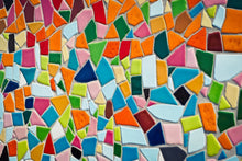 Laden Sie das Bild in den Galerie-Viewer, Fototapete Mosaik Steine