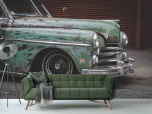 Laden Sie das Bild in den Galerie-Viewer, Fototapete Oldtimer Lack ab