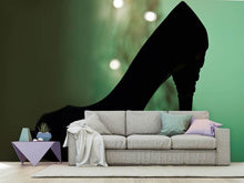 Laden Sie das Bild in den Galerie-Viewer, Fototapete Schwarzer High Heel