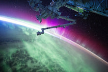 Laden Sie das Bild in den Galerie-Viewer, Fototapete Spektakuläres Satelliten Bild