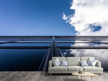 Laden Sie das Bild in den Galerie-Viewer, Fototapete Spiegelung von Wolken
