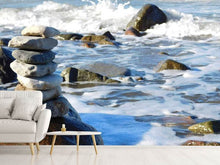 Laden Sie das Bild in den Galerie-Viewer, Fototapete Steinstapel am Meer