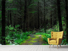 Laden Sie das Bild in den Galerie-Viewer, Fototapete Wilder Wald