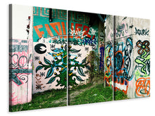 Laden Sie das Bild in den Galerie-Viewer, Leinwandbild 3-teilig Graffiti im Hinterhof