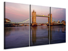 Laden Sie das Bild in den Galerie-Viewer, Leinwandbild 3-teilig Brücke in London