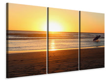 Laden Sie das Bild in den Galerie-Viewer, Leinwandbild 3-teilig Der einsame Surfer