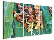 Laden Sie das Bild in den Galerie-Viewer, Leinwandbild 3-teilig Gegrillte Fleischspiesse