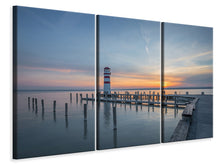Laden Sie das Bild in den Galerie-Viewer, Leinwandbild 3-teilig Leuchtturm im Sonnenuntergang