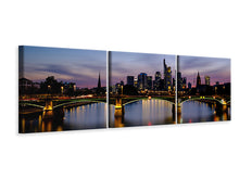 Laden Sie das Bild in den Galerie-Viewer, Panorama Leinwandbild 3-teilig Skyline in romantischer Stimmung
