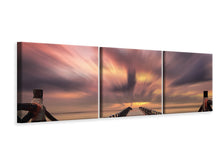 Laden Sie das Bild in den Galerie-Viewer, Panorama Leinwandbild 3-teilig Spektakulärer Sonnenuntergang auf der Brücke