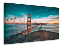 Laden Sie das Bild in den Galerie-Viewer, Leinwandbild Golden Gate im Licht