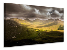Laden Sie das Bild in den Galerie-Viewer, Leinwandbild Mystische Bergwelt