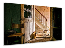 Laden Sie das Bild in den Galerie-Viewer, Leinwandbild Zerfallene Treppe