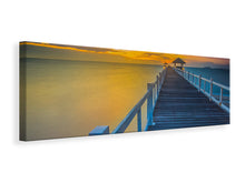 Laden Sie das Bild in den Galerie-Viewer, Leinwandbild Panorama Eine Holzbrücke im fernen Osten
