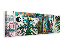 Laden Sie das Bild in den Galerie-Viewer, Leinwandbild Panorama Graffiti im Hinterhof