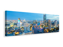 Laden Sie das Bild in den Galerie-Viewer, Leinwandbild Panorama Skyline Bangkok in der Abenddämmerung