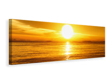 Laden Sie das Bild in den Galerie-Viewer, Leinwandbild Panorama Traumhafter Sonnenuntergang