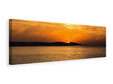 Laden Sie das Bild in den Galerie-Viewer, Leinwandbild Panorama Die Sonne geht unter