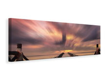 Laden Sie das Bild in den Galerie-Viewer, Leinwandbild Panorama Spektakulärer Sonnenuntergang auf der Brücke